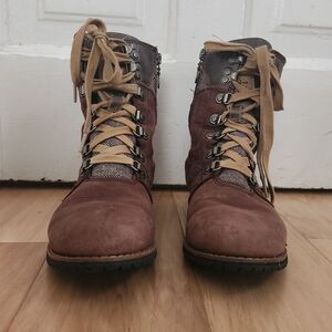 Columbia Women's Brown Lace-Up And Zip Up Boots